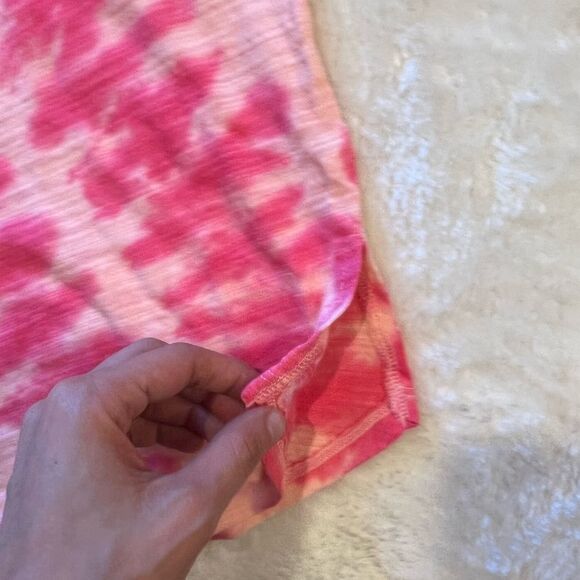 Pink VS Abstract Top - Picture 5 of 5